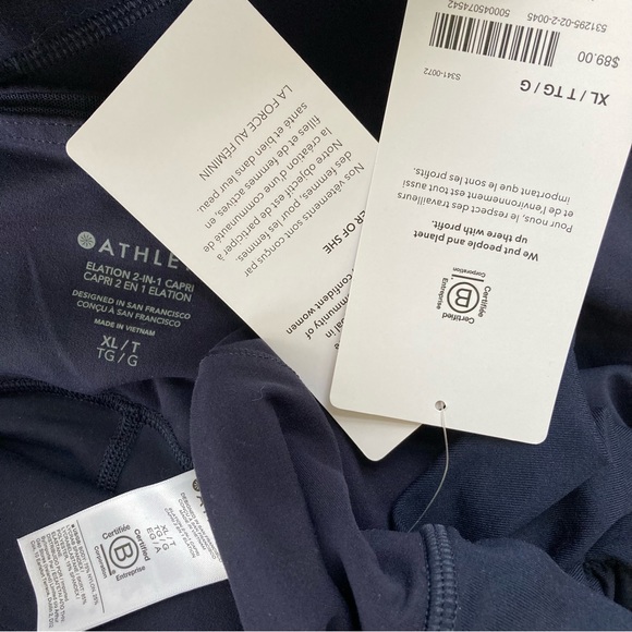 NWT Athleta ELATION 2 IN 1 CAPRI Navy $98 Womens XL - Picture 11 of 13
